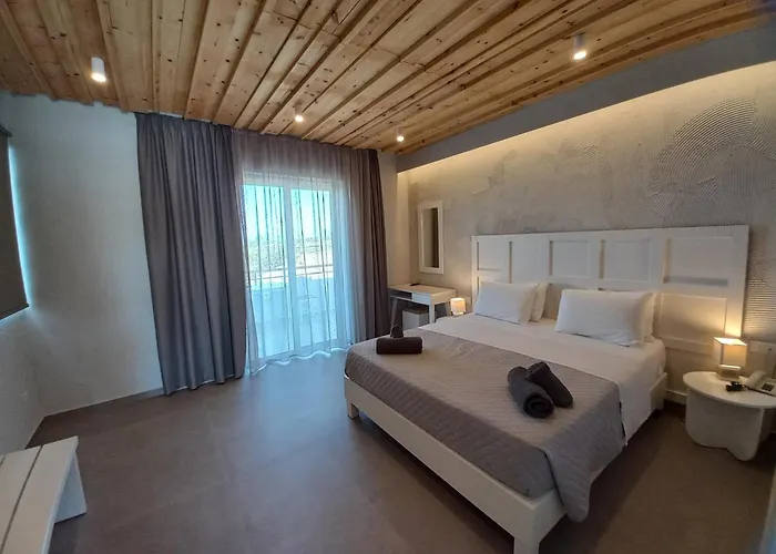 Irina Beach Hotel